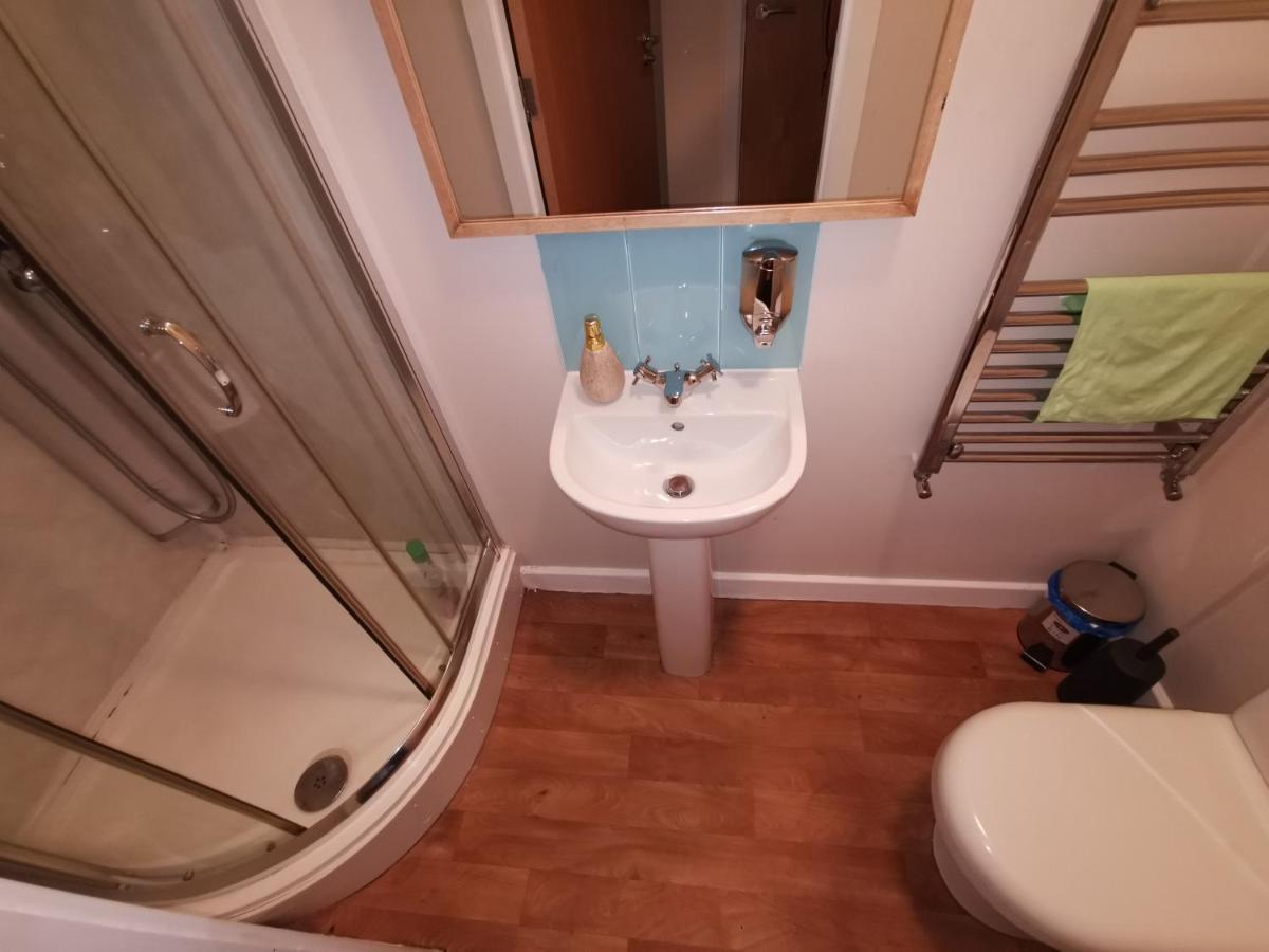 Contractor Accommodation Liverpool リヴァプール エクステリア 写真