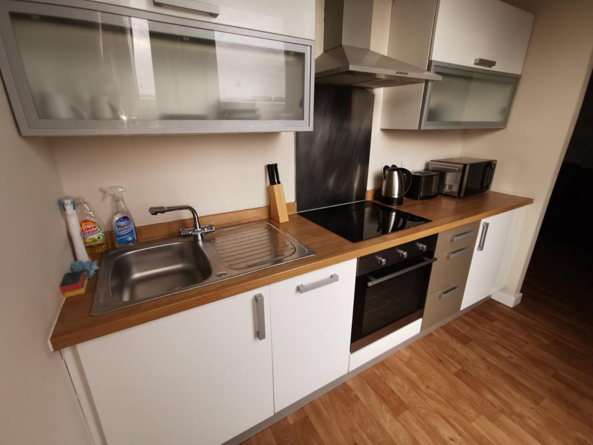 Contractor Accommodation Liverpool リヴァプール エクステリア 写真