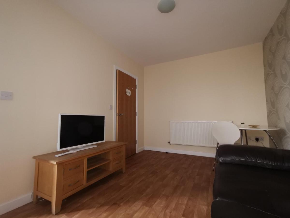 Contractor Accommodation Liverpool リヴァプール エクステリア 写真